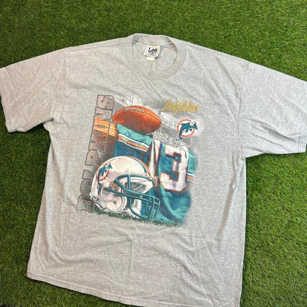 Vintage 1998 LEE Miami Dolphins QB Dan Marino NFL T-shirt Large L Embossed RARE!